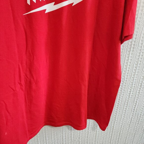 Milwaukee Men's Crewneck Graphic Tee in Red Size XXL - Picture 5 of 10